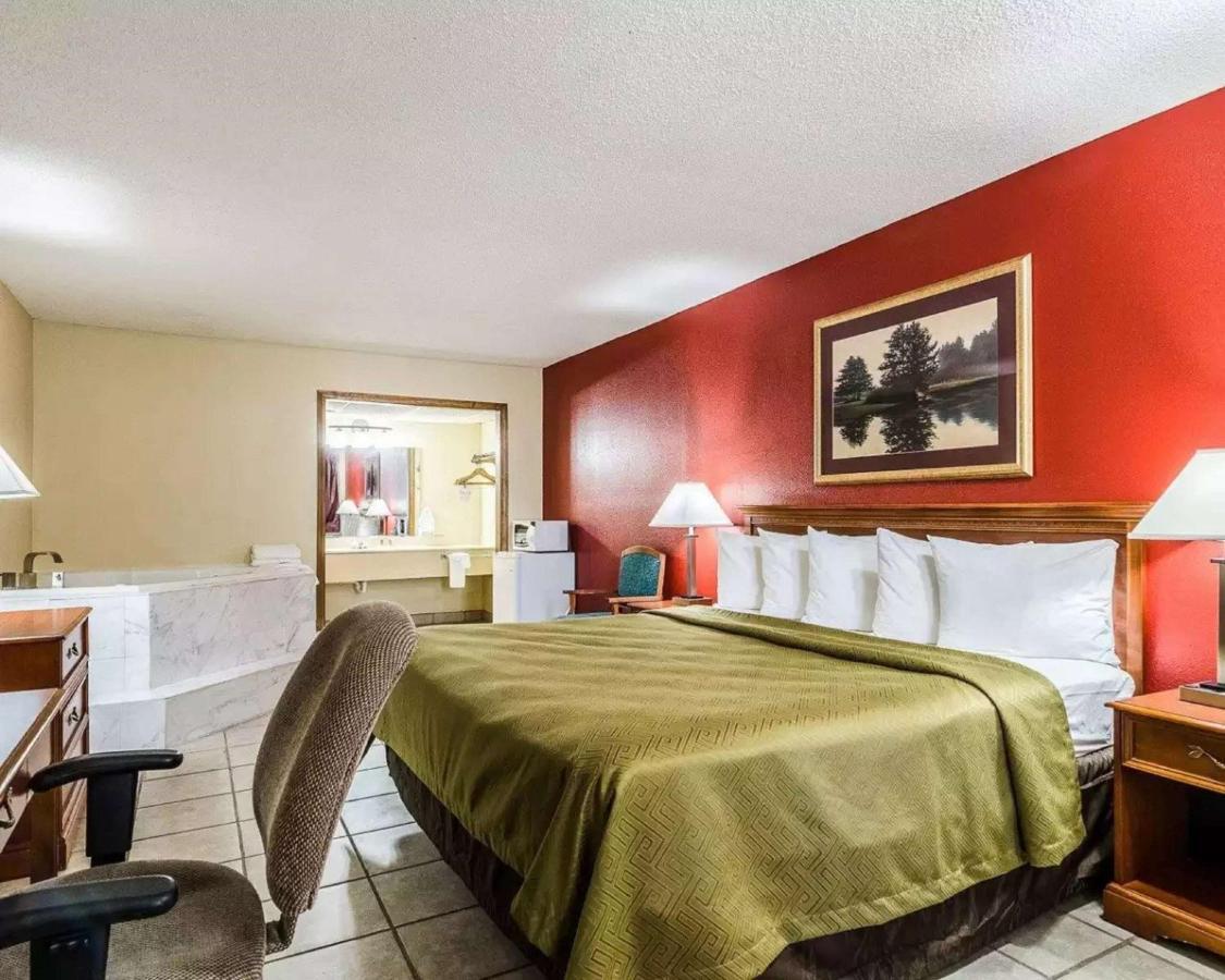 Surestay Hotel 2*