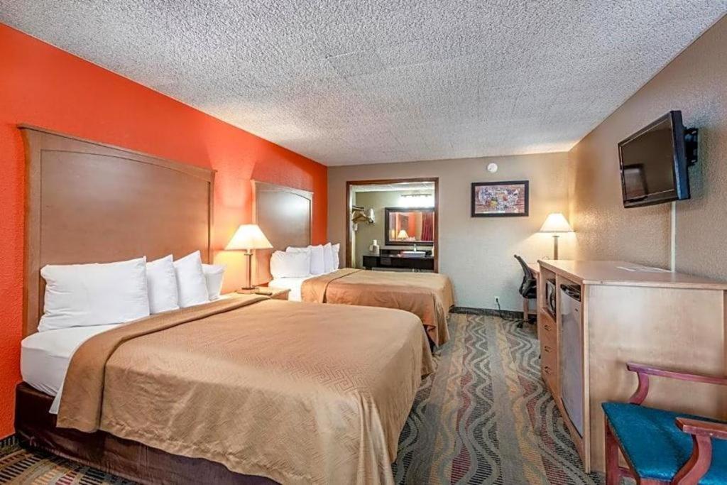 Surestay Hotel Salina