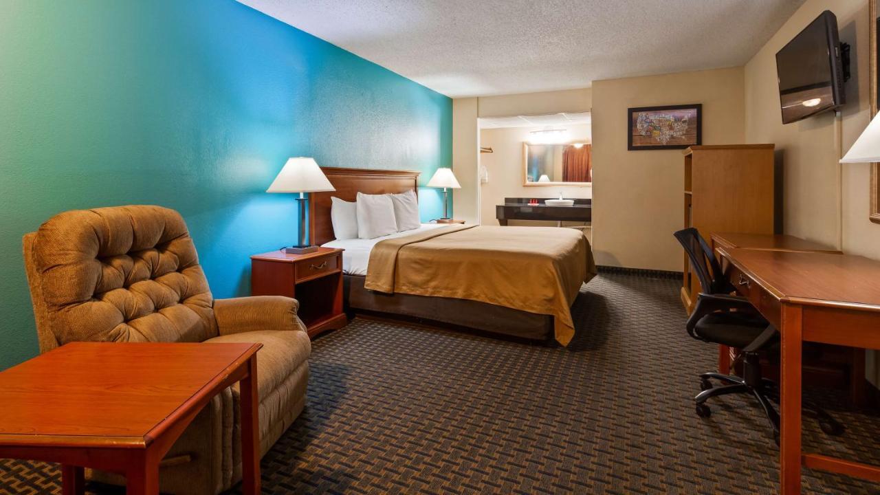 Surestay Hotel 2*