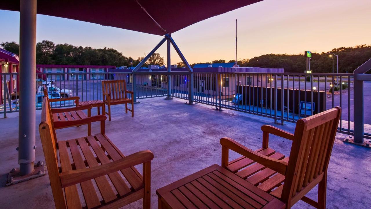 Hotel Surestay